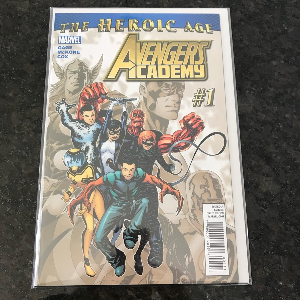 Marvel comic Avengers Academy Vol 1 #1